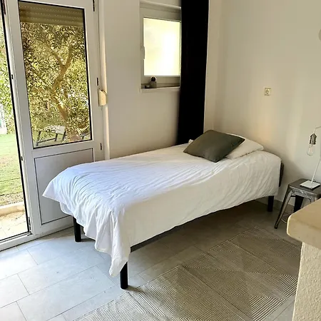 Apartment Villa Sutivan *